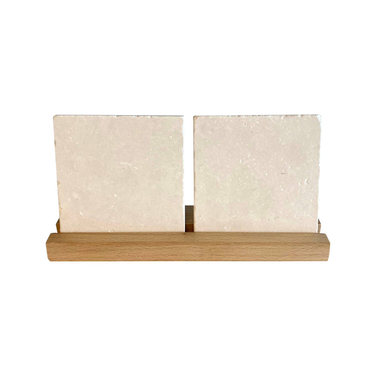Houten tegelhouders, 2 tegeltjes
